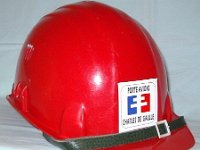 E 77