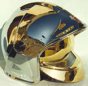 Casque jouet pour enfant, copie réduite du casque français de pompier modèle F1de 1985.